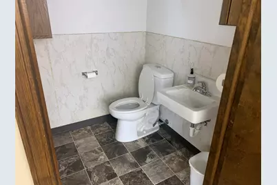 215 E Edgerton Street, Howard City, MI 49329 - Photo 10