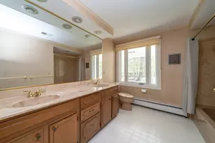 34150 Hunters Row, Farmington Hills, MI 48331 - Photo 30