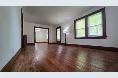 215 E Jane Street, Bellevue, MI 49021 - Photo 8