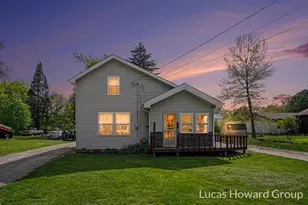 229 S Sherman St, Sheridan, MI 48884 - Photo 1