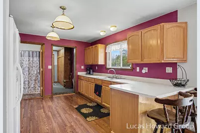 229 S Sherman Street, Sheridan, MI 48884 - Photo 6