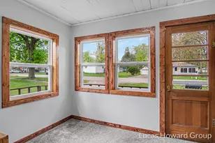 229 S Sherman St, Sheridan, MI 48884 - Photo 8