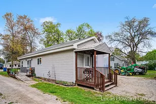 229 S Sherman St, Sheridan, MI 48884 - Photo 24