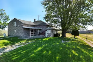 4659 Hendershot Ave NW, Grand Rapids, MI 49544 - Photo 8