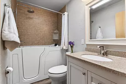 2767 Oakwood Lane, Saint Joseph, MI 49085 - Photo 10