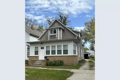 537 Winchester Avenue #Upper Unit, Saint Joseph, MI 49085 - Photo 1