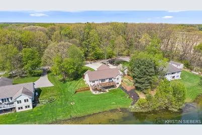 9760 Jade Drive, Allendale, MI 49401 - Photo 8