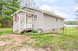 9928 Shady Ln, Reed City, MI 49677 - Photo 2