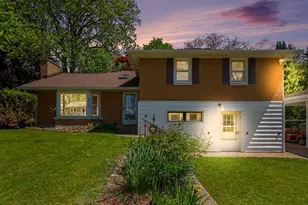 69193 Center St, Paw Paw, MI 49079 - Photo 2