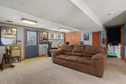 69193 Center Street, Paw Paw, MI 49079 - Photo 20