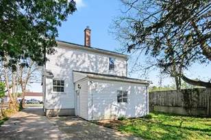 1219 Ball Ave NE, Grand Rapids, MI 49505 - Photo 20