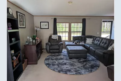 626 W River Road, Muskegon, MI 49445 - Photo 10