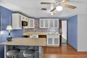 56447 Twin Lakes Rd, Cassopolis, MI 49031 - Photo 12