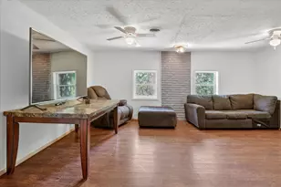 56447 Twin Lakes Rd, Cassopolis, MI 49031 - Photo 6