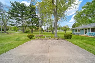 5030 E Berry Rd, Pleasant Lake, MI 49272 - Photo 36