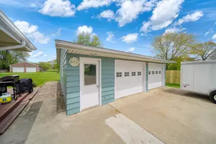 5030 E Berry Rd, Pleasant Lake, MI 49272 - Photo 52