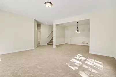 2221 Hunters Run, Kalamazoo, MI 49048 - Photo 16
