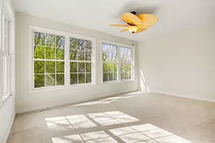 2221 Hunters Run, Kalamazoo, MI 49048 - Photo 8