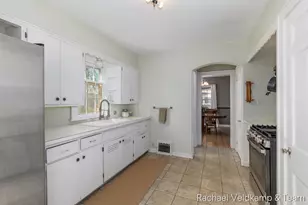 926 Joslin St SE, Grand Rapids, MI 49507 - Photo 12