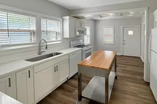 1107 Neland Ave SE, Grand Rapids, MI 49507 - Photo 14