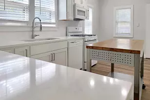 1107 Neland Ave SE, Grand Rapids, MI 49507 - Photo 12
