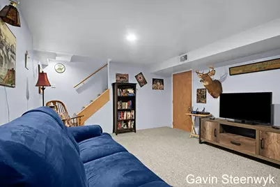 401 Kingwood Drive, Holland, MI 49424 - Photo 22