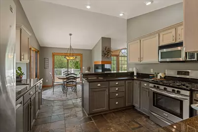 27100 Deerfield Lane, Edwardsburg, MI 49112 - Photo 4