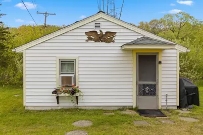 1196 Lakeview Drive, Brooklyn, MI 49230 - Photo 2