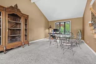 113 Whisperwood Ln, Battle Creek, MI 49015 - Photo 4