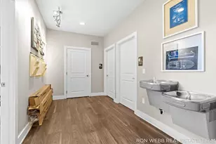 195 Janes View Dr, Holland, MI 49424 - Photo 84