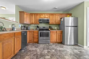 70 Superior St, Hillsdale, MI 49242 - Photo 8