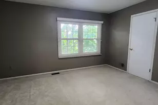 24264 Bashian Dr, Novi, MI 48375 - Photo 6