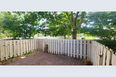 24264 Bashian Drive, Novi, MI 48375 - Photo 14