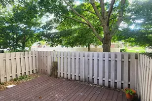 24264 Bashian Dr, Novi, MI 48375 - Photo 14