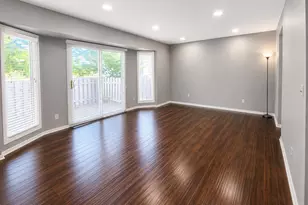 24264 Bashian Dr, Novi, MI 48375 - Photo 2