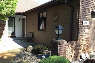 3261 Calvin Ct SW, Grandville, MI 49418 - Photo 2