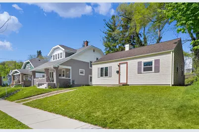 973 Valley Avenue NW, Grand Rapids, MI 49504 - Photo 2
