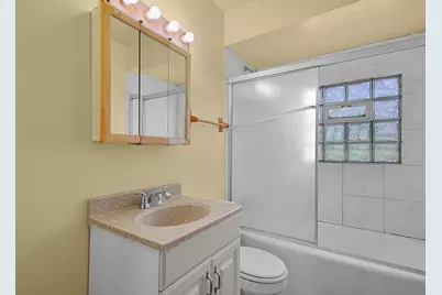 973 Valley Avenue NW, Grand Rapids, MI 49504 - Photo 12