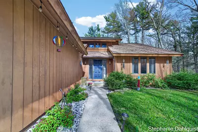 848 Scenic Drive, Muskegon, MI 49445 - Photo 12