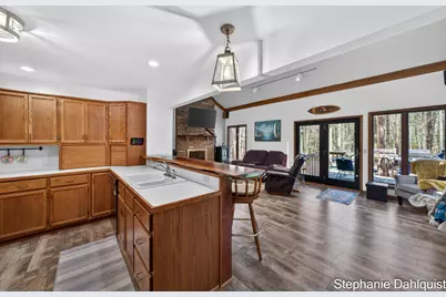 848 Scenic Drive, Muskegon, MI 49445 - Photo 16
