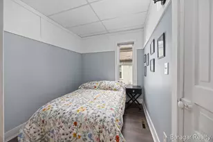 1100 Lincoln Ave NW, Grand Rapids, MI 49504 - Photo 10