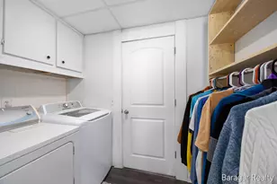1100 Lincoln Ave NW, Grand Rapids, MI 49504 - Photo 12