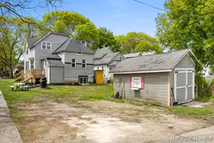 1100 Lincoln Ave NW, Grand Rapids, MI 49504 - Photo 22