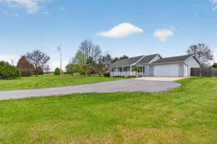 2545 Wolf Lake Rd, Grass Lake, MI 49240 - Photo 10