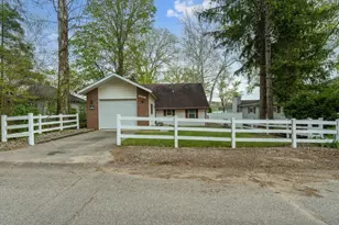 65351 E Peninsula Dr, Cassopolis, MI 49031 - Photo 2
