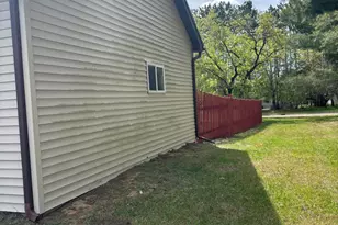 1811 Milton Ave, Big Rapids, MI 49307 - Photo 6