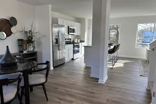 709 Lansing Ave, Jackson, MI 49202 - Photo 8