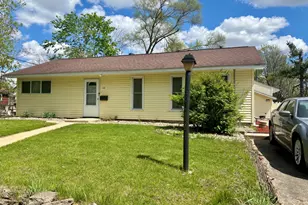 817 Market St, Sturgis, MI 49091 - Photo 2