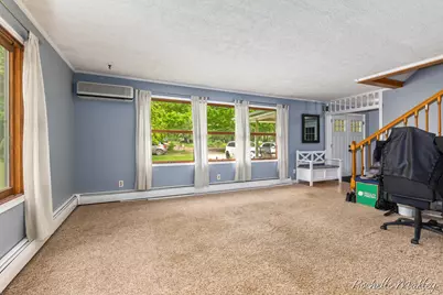 2784 Hillcrest Drive, Ionia, MI 48846 - Photo 6