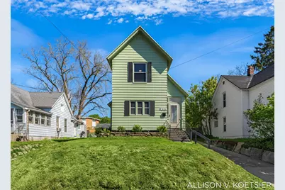 935 Baraga Street NE, Grand Rapids, MI 49503 - Photo 1